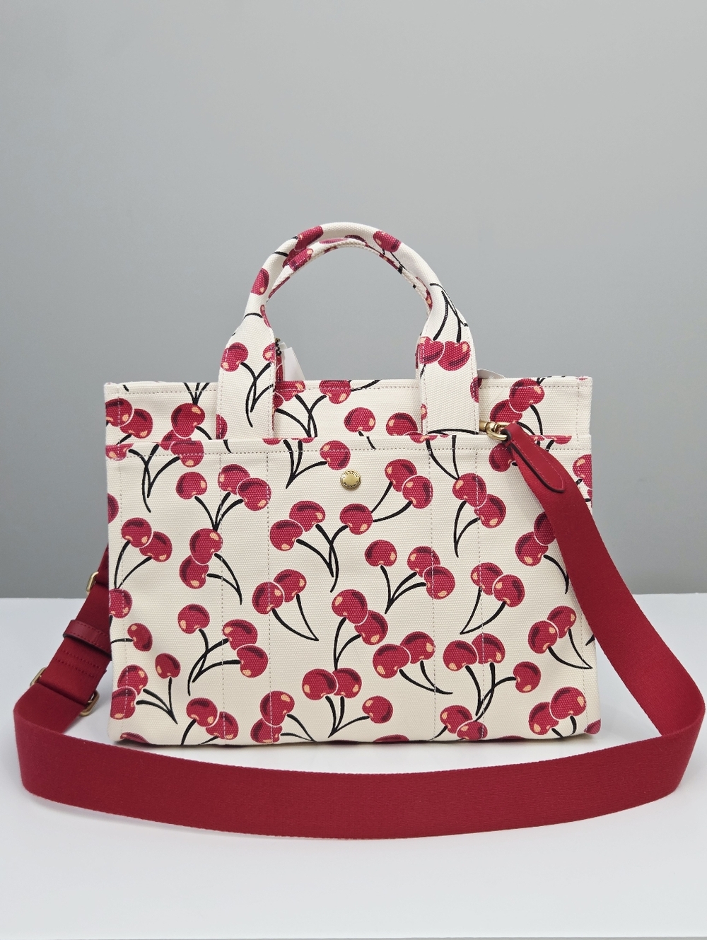 NWT COACH CARGO TOTE BAG WITH CHERRY PRINT - CZ193 LARGEST SIZE - Picture 9 of 10